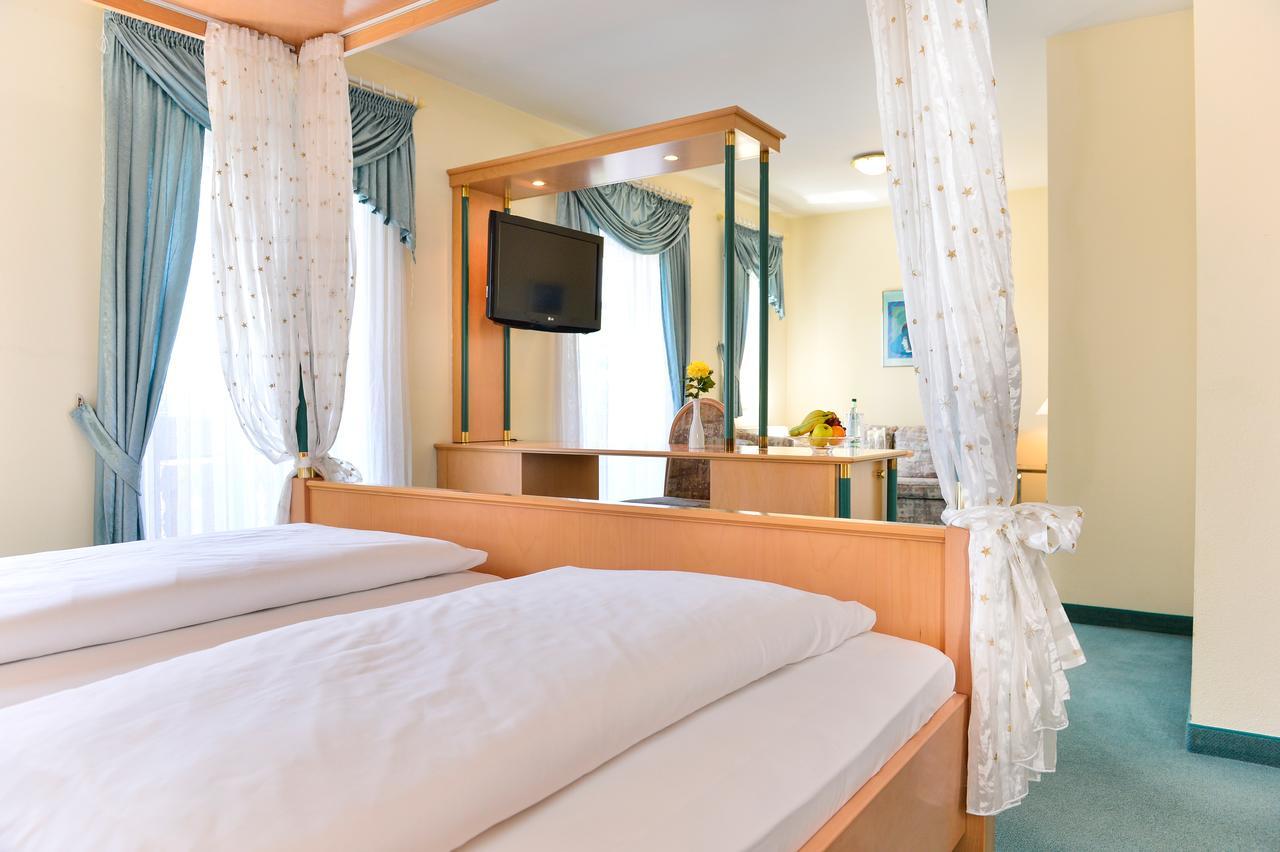 Hotel Wolfringmuehle Fensterbach Buitenkant foto